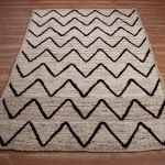 Handmade Beige Black Jute Bedroom Area Rug