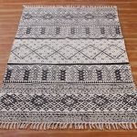 Handmade Cotton Gray Geometric Home Decor Rug